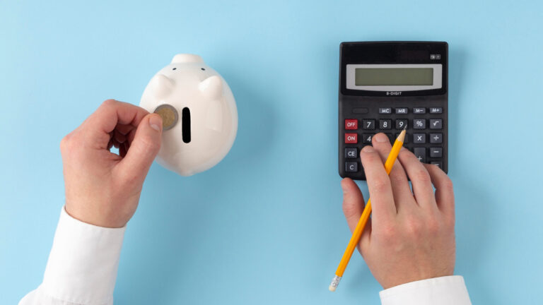 Lire la suite à propos de l’article Comprendre les honoraires d&rsquo;un courtier en assurances : transparence et valeur ajoutée